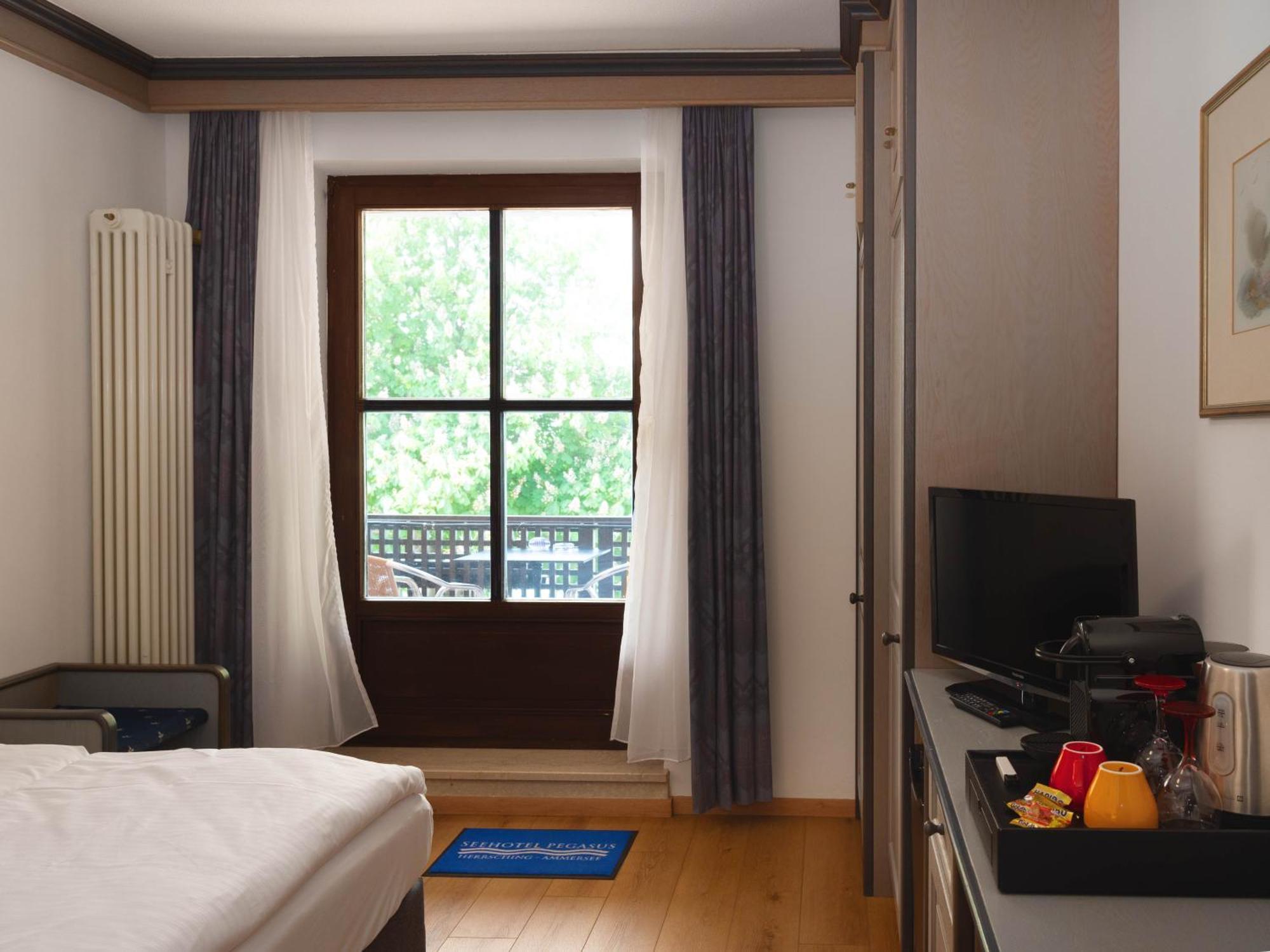 Seehotel Pegasus Herrsching am Ammersee Exterior foto